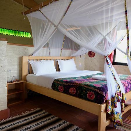 Hyena Hill Lodge Sanga Esterno foto